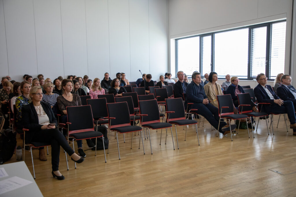 Die Mitgliederversammlung des SFBs 1436 2022 fand im LIN Magdeburg statt.